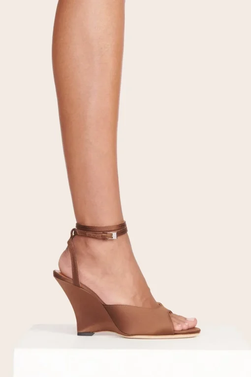 ANOUSH WEDGE  CLOVE