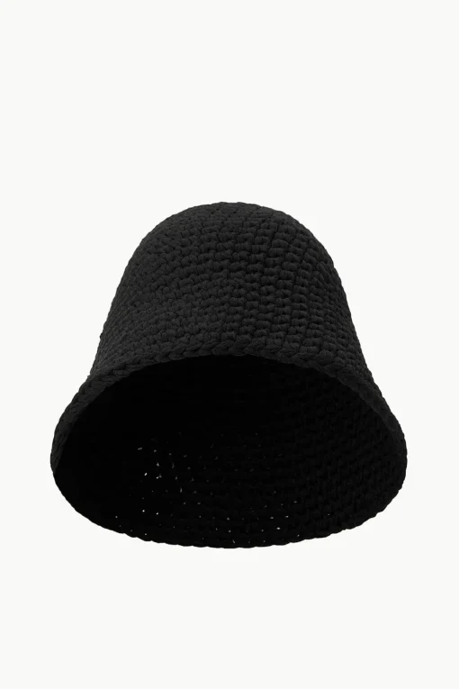 CROCHET HAT  BLACK