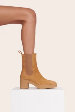 CYBIL BOOT  CASHEW SUEDE