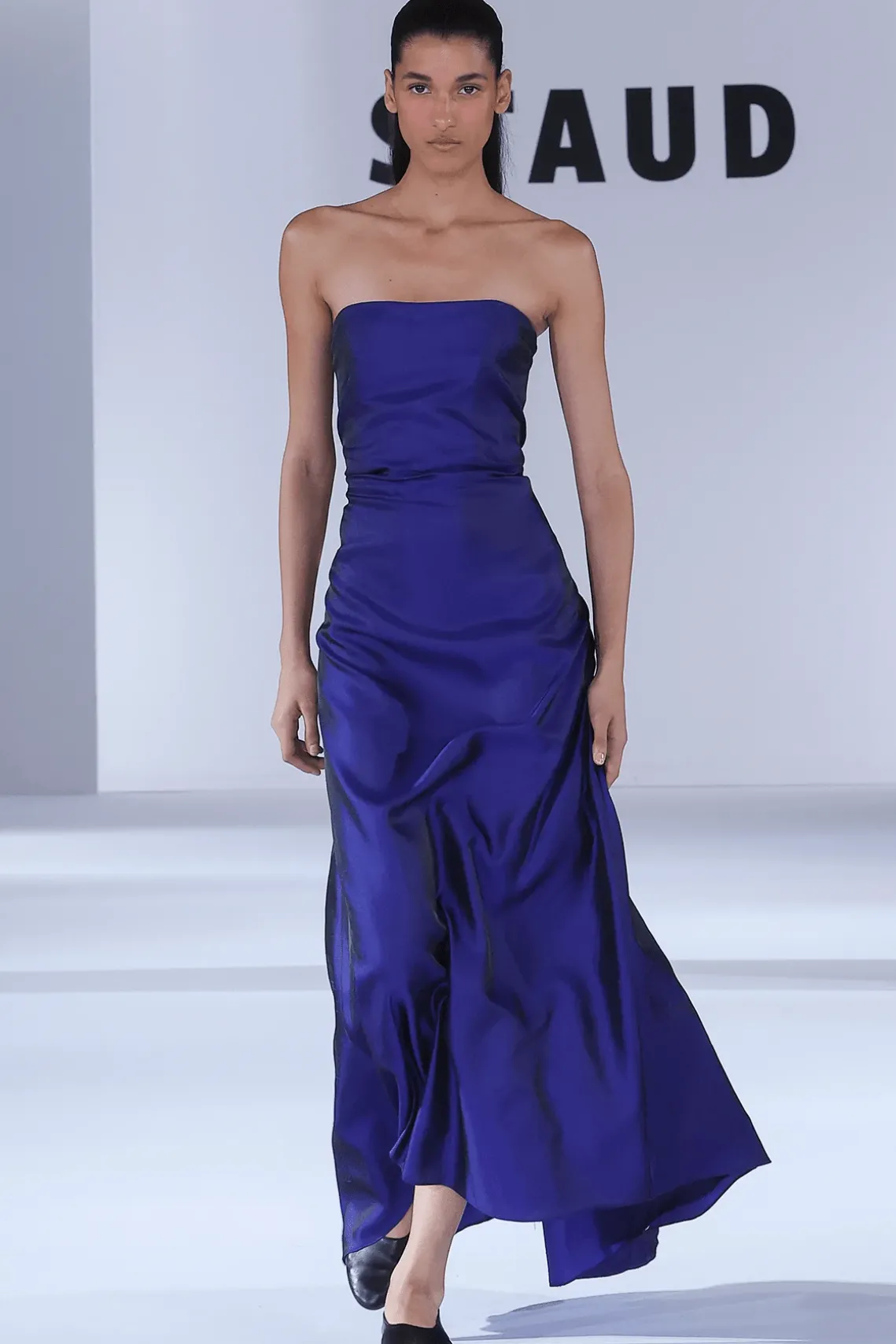 TULLIO GOWN VIOLET